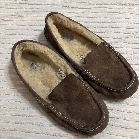 Ugg Ansley Slippers Chestnut‎ Woman's Sz10 - Picture 1 of 10